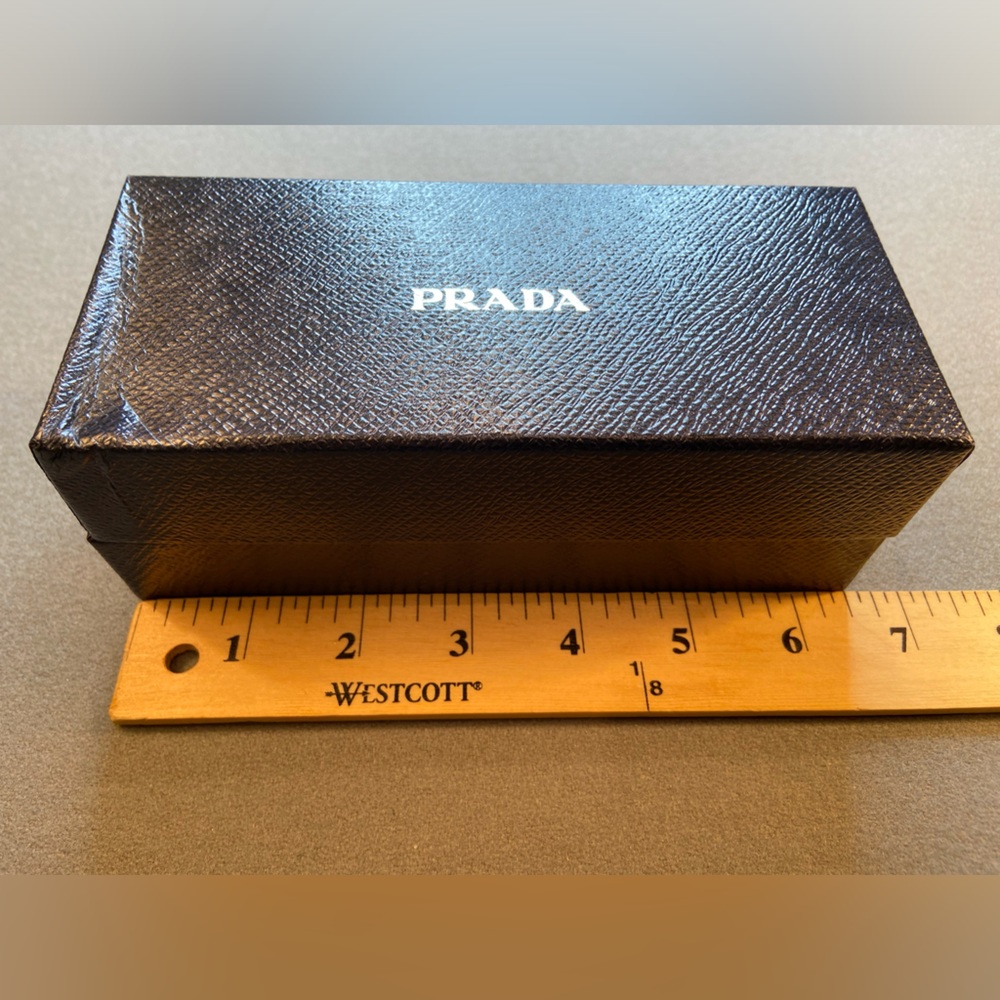 Prada‎ box for sunglasses - Picture 6 of 8